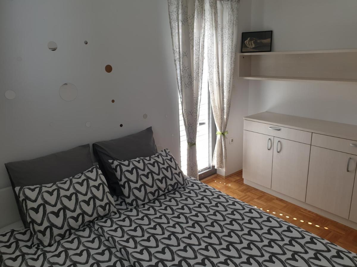 Apartment Emma Ljubljana - Free Parking, Ac, Wifi Exterior photo